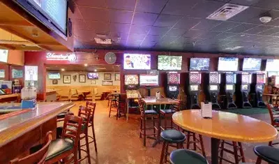 Kiwi's Pub & Grill