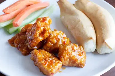 Wings-N-Things