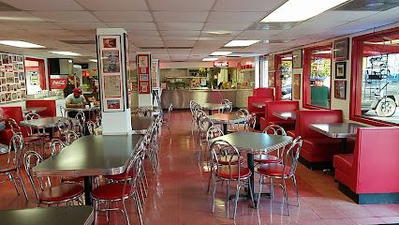 Mel's Hot Dogs