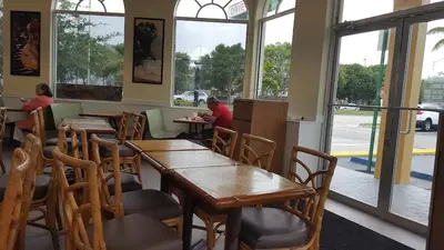 Pollo Tropical
