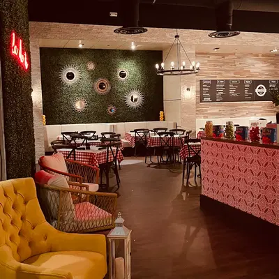 Aldos Italian Table & Bar