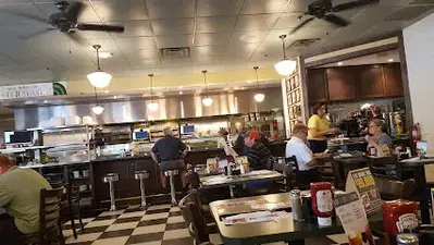 Metro Diner