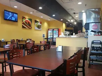 Chic-N-Gyro