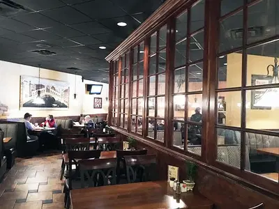 Giovanni's Italian Restaurant & Pizzeria