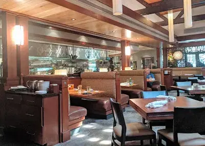 Seasons 52