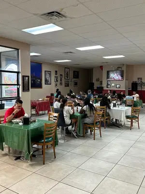 Mike's Pizzeria