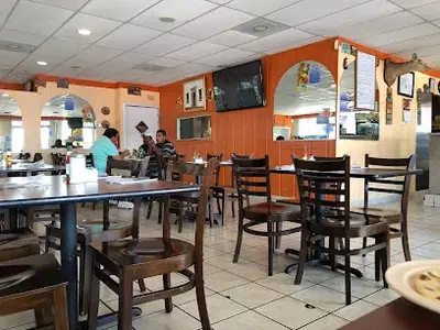 Cuscatlan Restaurant (Oakland Park, Fort. Lauderdale)