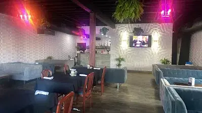 Palmyra Lounge: Middle Eastern Restaurant and Hookah Bar