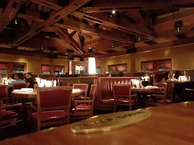 J. Alexander's Restaurant