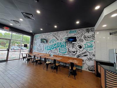 Yoyo's Burgers