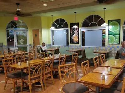 Pollo Tropical