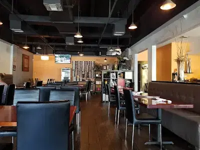 Rice Asian House, Sushi & Thai
