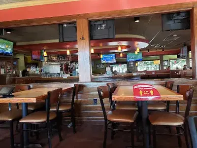 Applebee's Grill + Bar