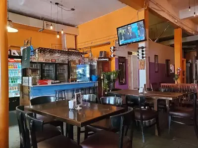 BODEGON 71