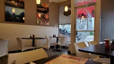 Salon Canton Miami Beach