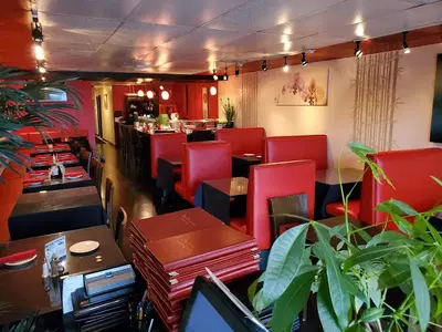 Thai Moon by the Sea, Thai Food & Sushi