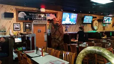 Rickey's Restaurant & Sports Bar