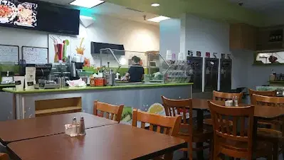 Yum Berry Cafe & Sushi Bar