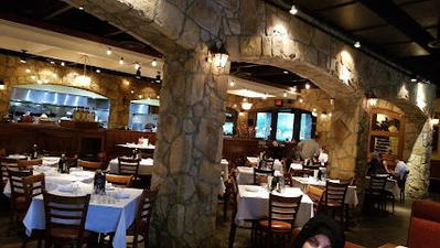 Romano's Macaroni Grill