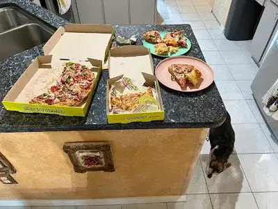 Hungry Howie's Pizza