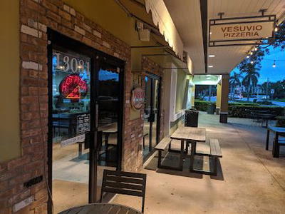 Vesuvio Pizza & Panini