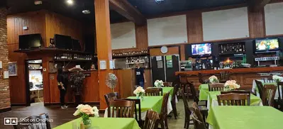 Influence Restaurant and Lounge