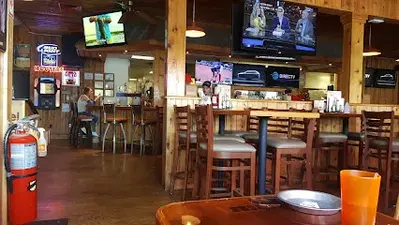 Hooters