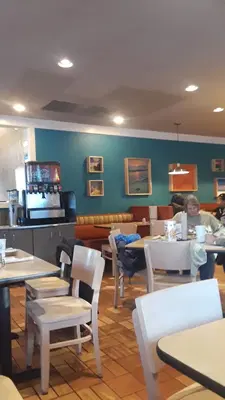 Captain D's