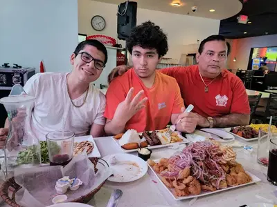 Somos Peru