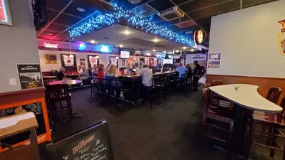 Dillons Restaurant & Sports Bar