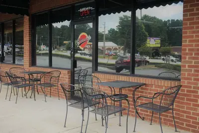 Charlies Snack Bar