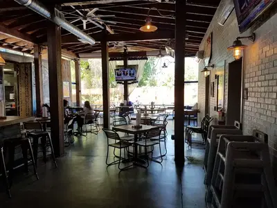 BLUETOP Restaurant