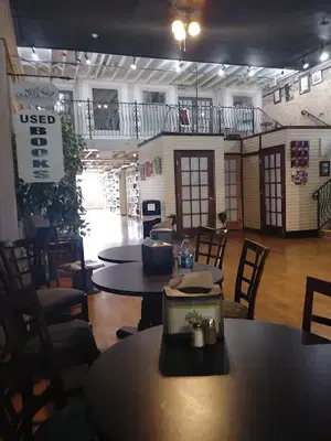Sweet Magnolia's Cafe & Bakery
