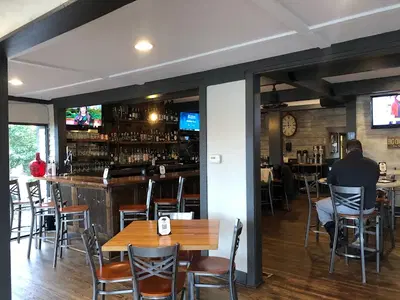 Big Oak Tavern