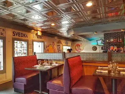 Hugo’s Oyster Bar