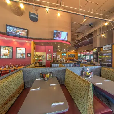 Lucky's Burger & Brew Brookhaven