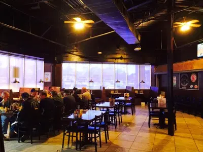 Guston's Grille