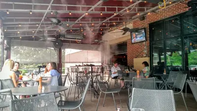 Marlow's Tavern