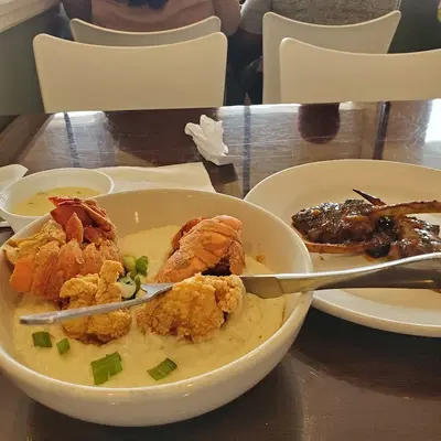 Milk & Honey Restaurant at Wesley Chapel