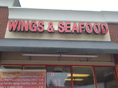 Wings & Seafood