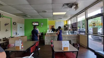 Willie B's Sisters Southern Cuisine
