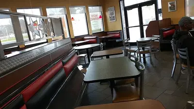 Hardee's