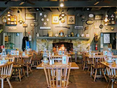 Cracker Barrel Old Country Store