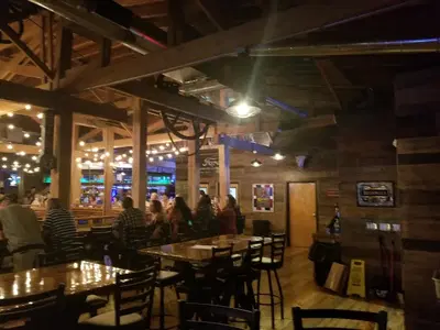 Southern Roots Tavern
