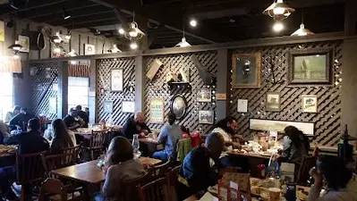 Cracker Barrel Old Country Store