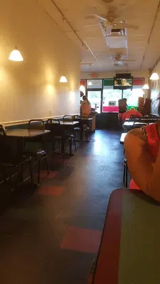 Giovanni's Pizza & Subs