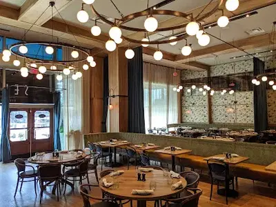 The Select Restaurant + Bar