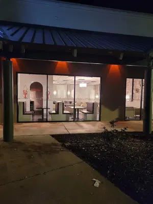 Nella's Seafood Lounge