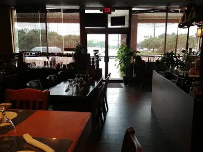 SriThai: Thai Kitchen & Sushi Bar