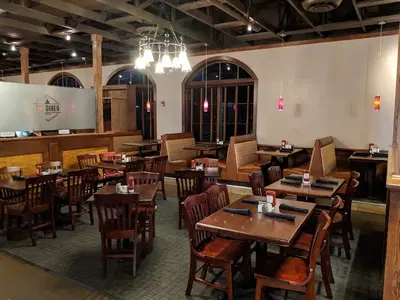 The Diner At Webb Gin